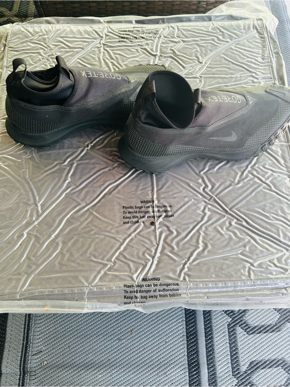 Nike Men’s Black Slip-On GORE-TEX Sneakers